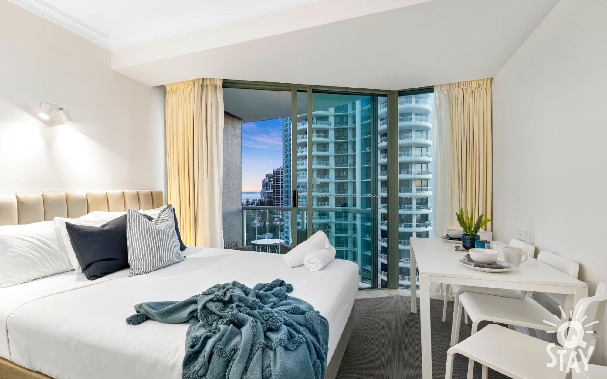 Legends Apartments - Qstay ゴールドコースト エクステリア 写真